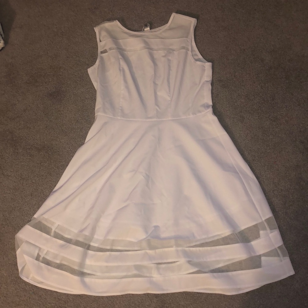 A white Dress